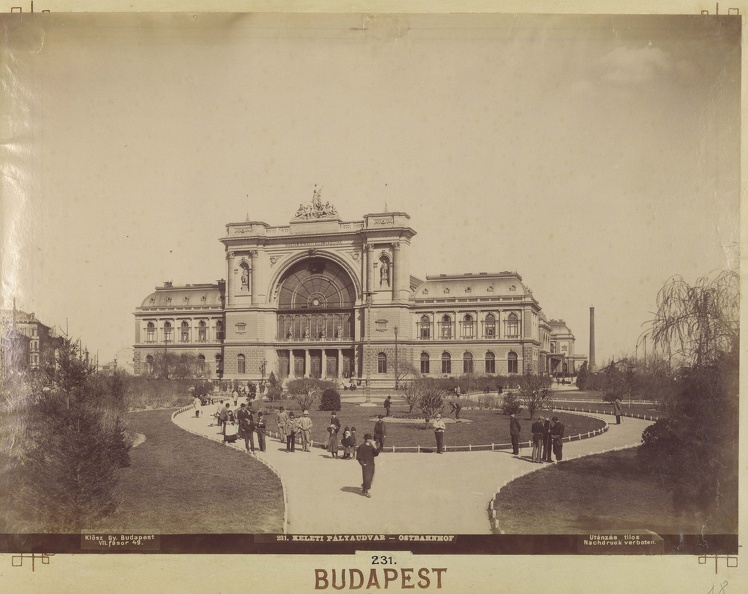 "A Keleti pályaudvar homlokzati képe. A felvétel 1890 után készült." A kép forrását kérjük így adja meg: Fortepan / Budapest Főváros Levéltára. Levéltári jelzet: HU.BFL.XV.19.d.1.08.034