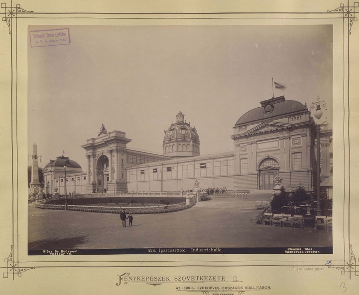 "Millenniumi kiállítás: Az Iparcsarnok épülete. A felvétel 1896-ban készült." A kép forrását kérjük így adja meg: Fortepan / Budapest Főváros Levéltára. Levéltári jelzet: HU.BFL.XV.19.d.1.10.005