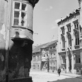 Orsolya tér a Fegyvertár utca sarkától nézve.
