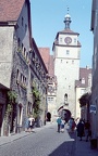 Georgengasse, szemben a Fehér-torony (Weisser Turm).