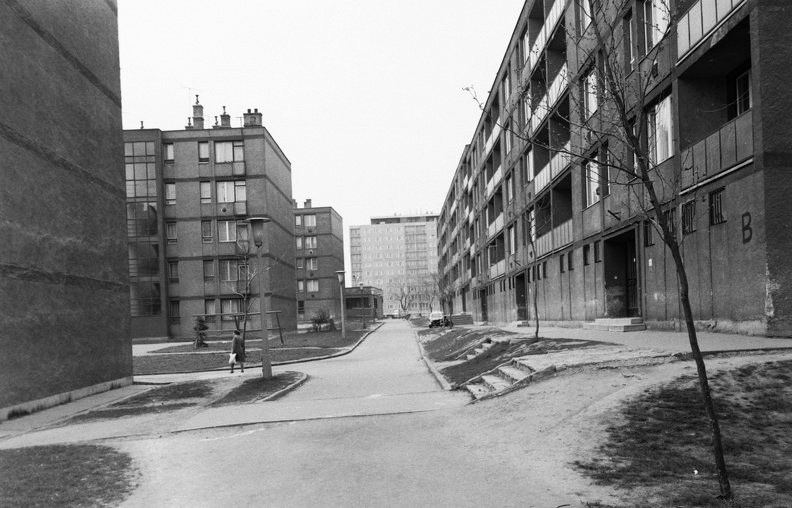 Horvát István lakótelep a Prohászka Ottokár utca felől a Széchenyi utca felé nézve.