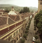 Jurisics tér a Hősök kapuja tornyából, előtérben balra a Városháza.